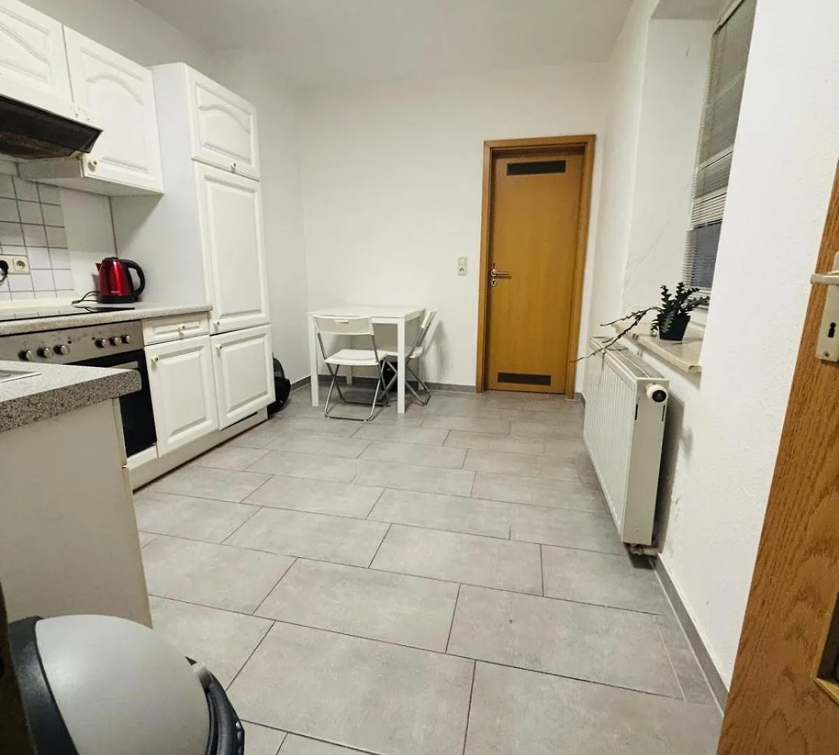 וירצבורג Basic-Privat-Zimmer In Der Innenstadt בית אירוח